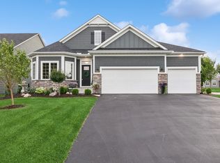 4240 Woodland Cove Pkwy, Excelsior, MN 55331