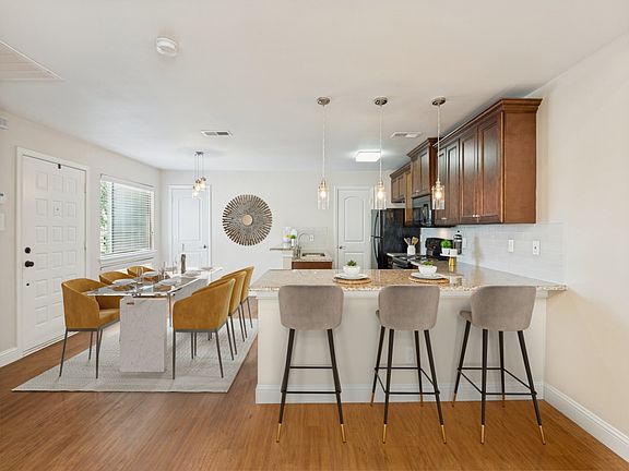 3rd image of 5616 Preston Oaks Rd APT 110