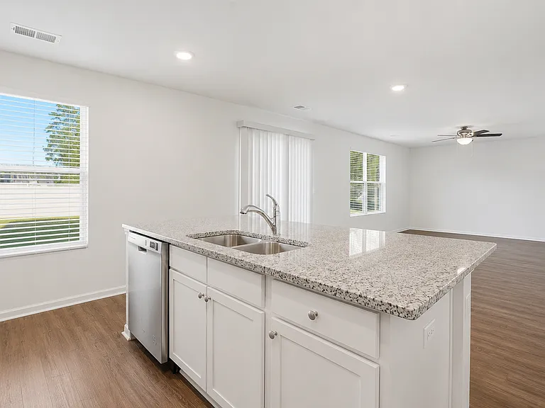 27 Spicebush Cir — Photo 5
