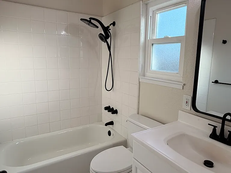 3181 Calzar Dr — Photo 9