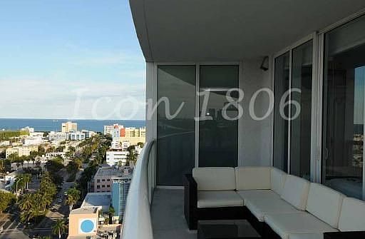 Icon Condo #1806 - Photo 4