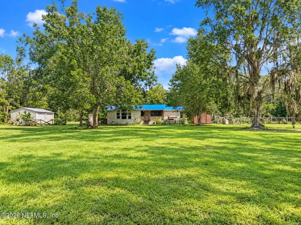 23261 NW 32ND Place, Lawtey, FL 32058