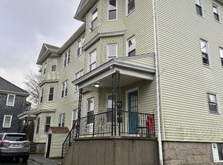 137 Oliver St APT 3, Fall River, MA 02724
