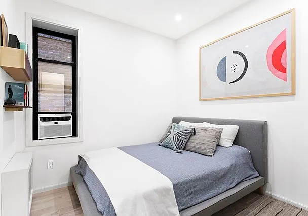 214 Clinton St #21 — Photo 4