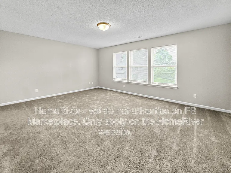 10940 Daylight Dr — Photo 12