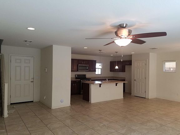 4th image of 1282 N 165th Ave