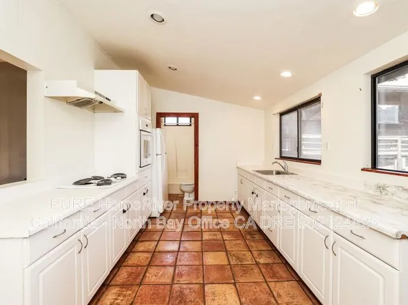201 Meadowlark Ln, Sonoma, CA