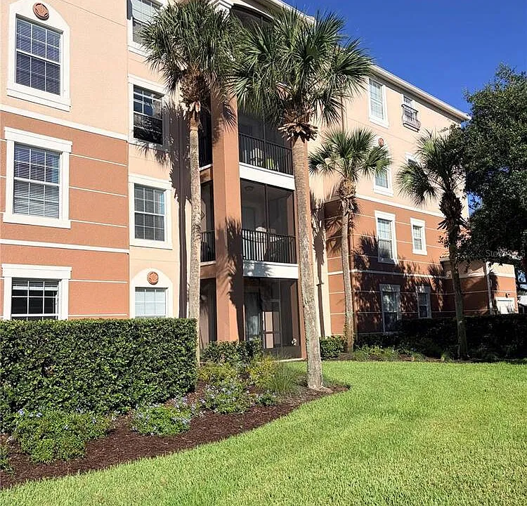 8300 Portofino Dr #102