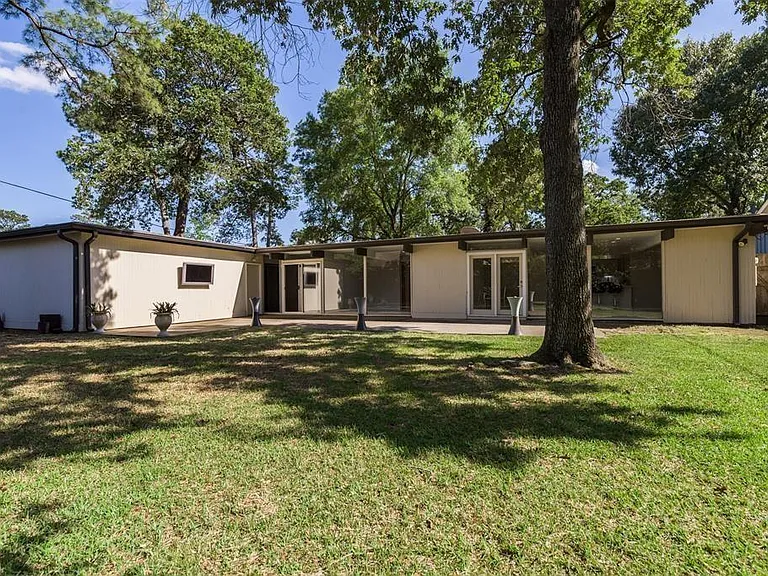 12902 Traviata Dr — Photo 24