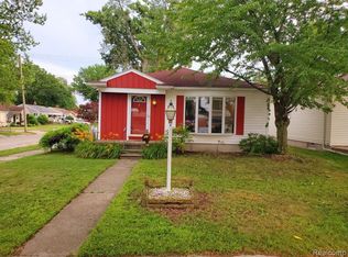 28315 Sheridan St, Garden City, MI 48135