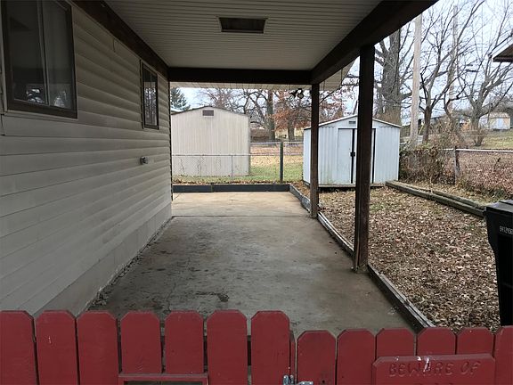 4th image of 702 Shepley Dr