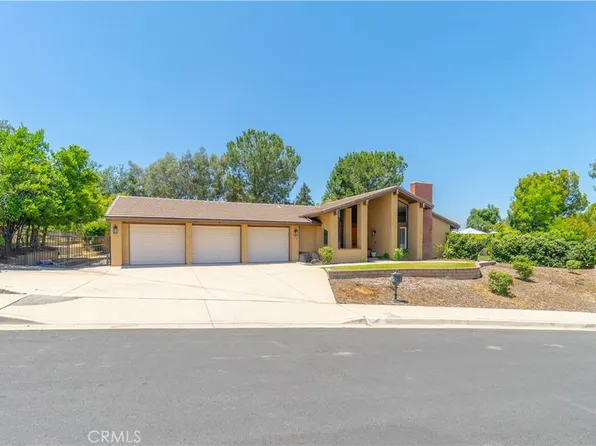 712 Buckingham Dr, Redlands, CA 92374