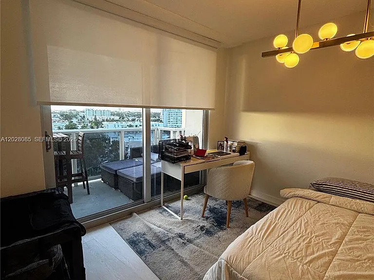 900 Bay Dr #811 — Photo 5