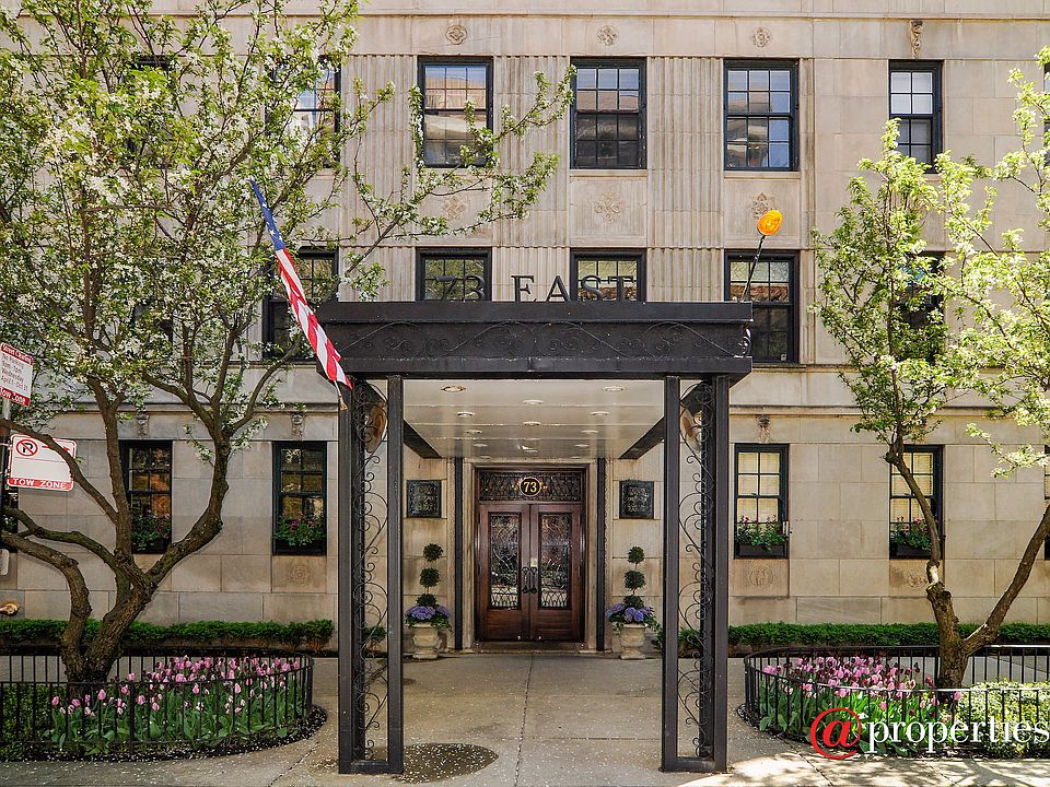 Classic and Elegant - 73 East Elm Street