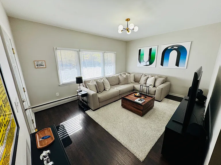 29 Wetmore Ave #A — Photo 2