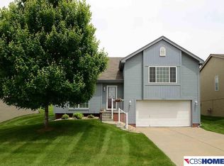 19014 K St, Omaha, NE 68135