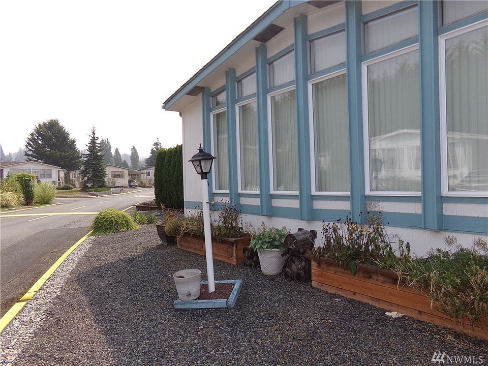1st image of 5900 64th St NE Unit 136
