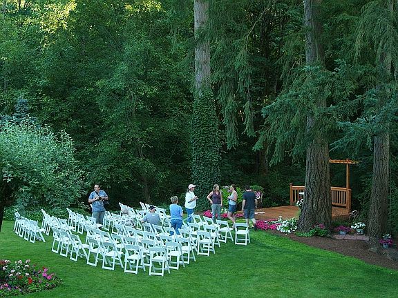 back yard (wedding)