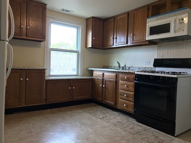 1st image of 6611 W Schreiber Ave #3