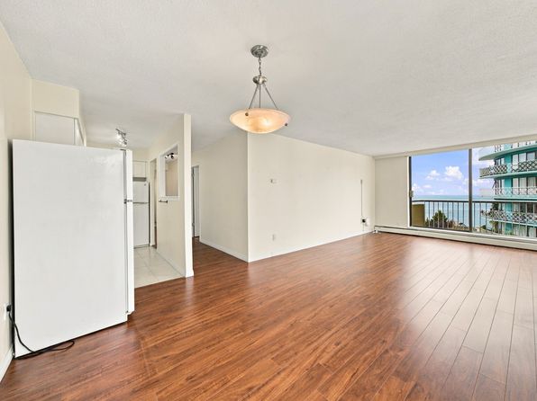 2 bedroom rental in West Vancouver — photo 25