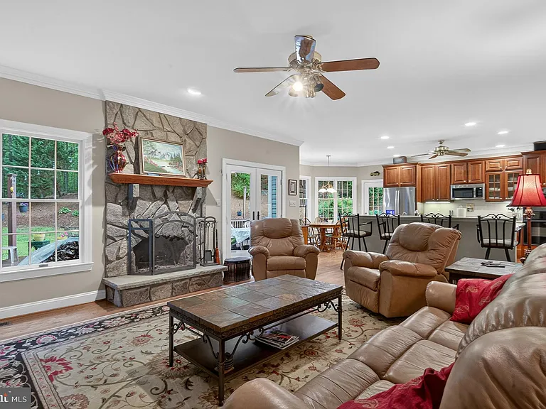 6601 Colchester Rd — Photo 11