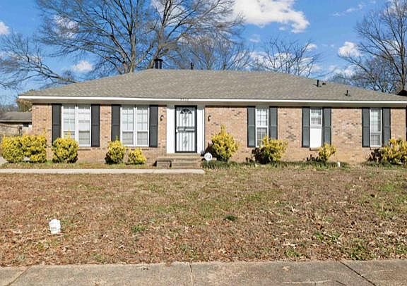 2nd image of 6548 Oak Park Dr
