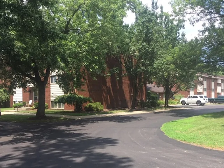 Spring Creek Apartments — Photo 11