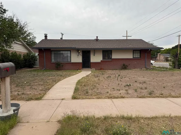1502 S 21st St, Artesia, NM 88210