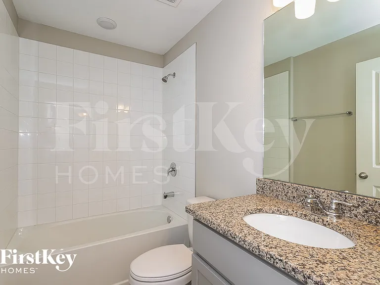 219 Southern Breeze Loop — Photo 13
