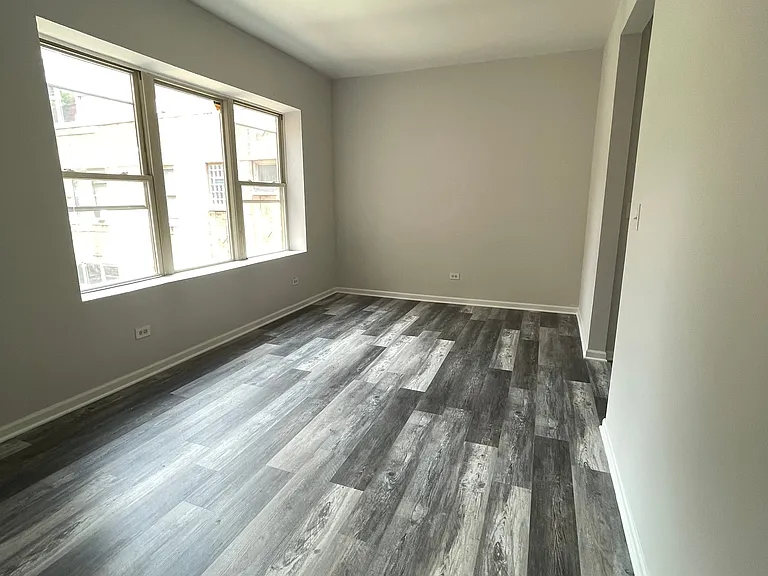 3005 W 19th St #2W — Photo 1