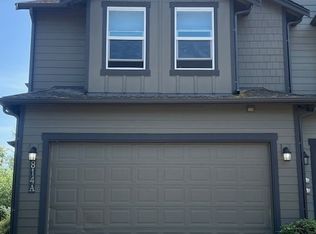 814 207th Pl SE UNIT A, Bothell, WA 98012
