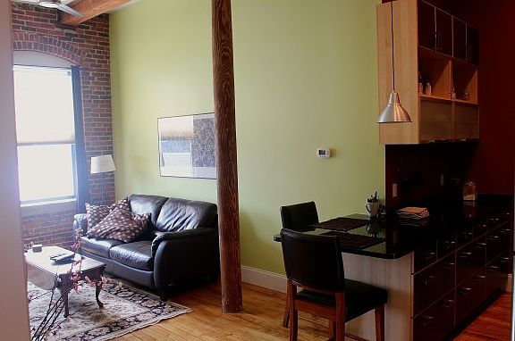 5th image of 275 Essex St #402