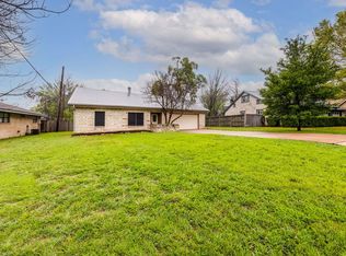403 Suzzane Rd, Pflugerville, TX 78660
