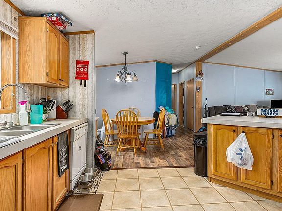 4th image of 46 Cedar Street