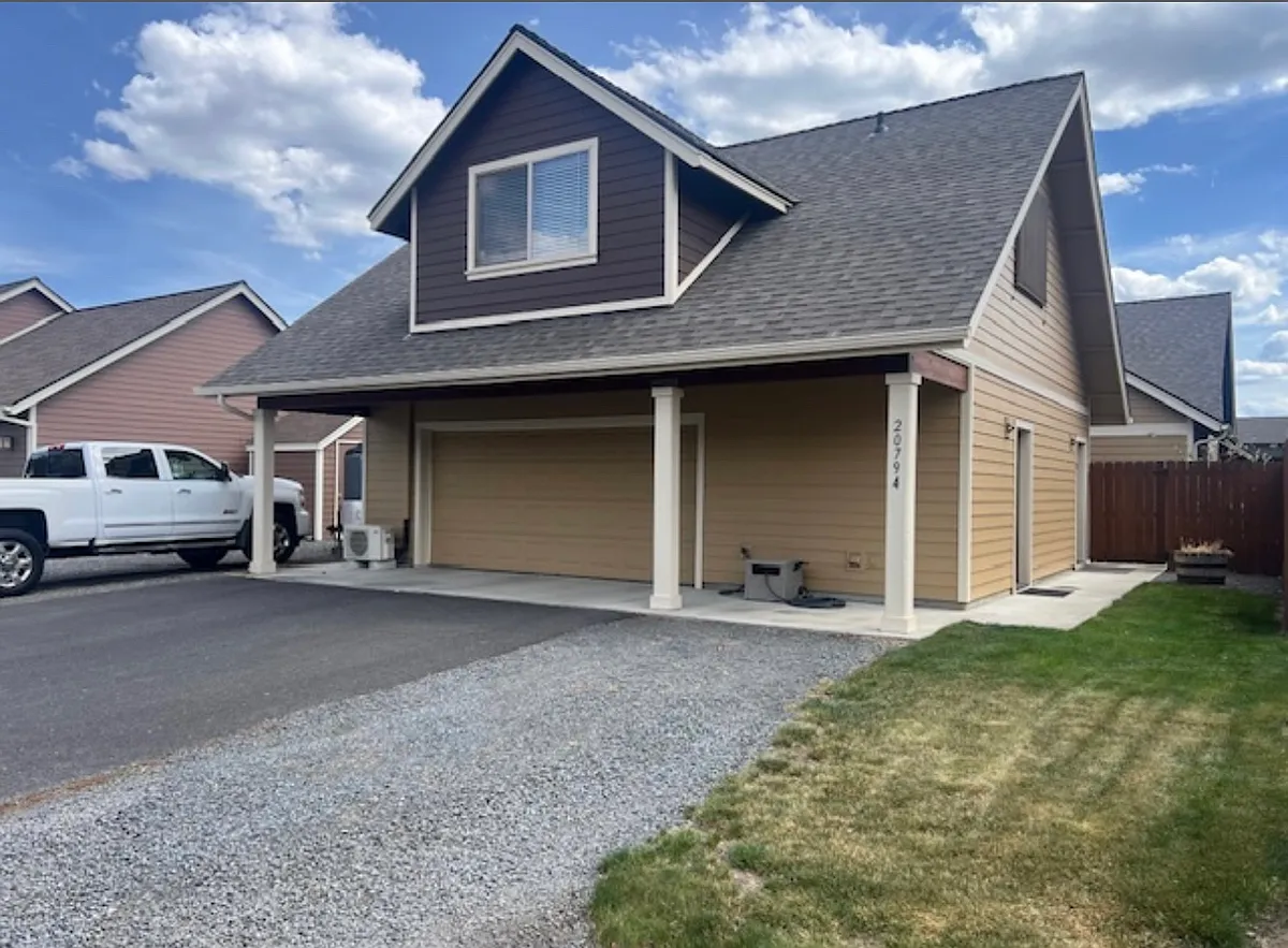 Building Photo - Alpine Ridge Pl