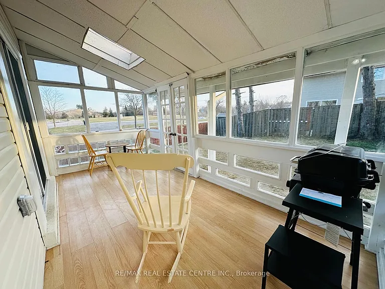 1 Havenbrook Ct — Photo 21