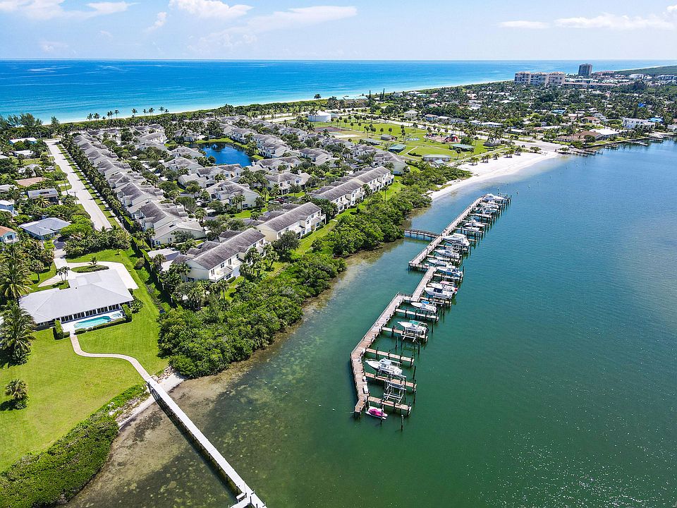 1st image of 806 Mariner Bay Blvd