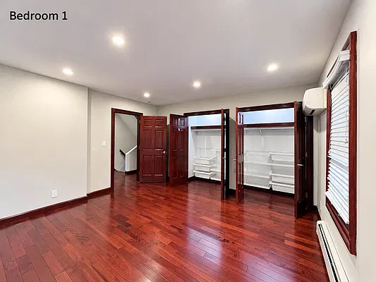 Bedroom, photo 3