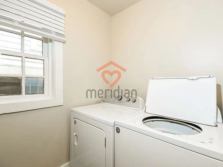 58 America St — Photo 16
