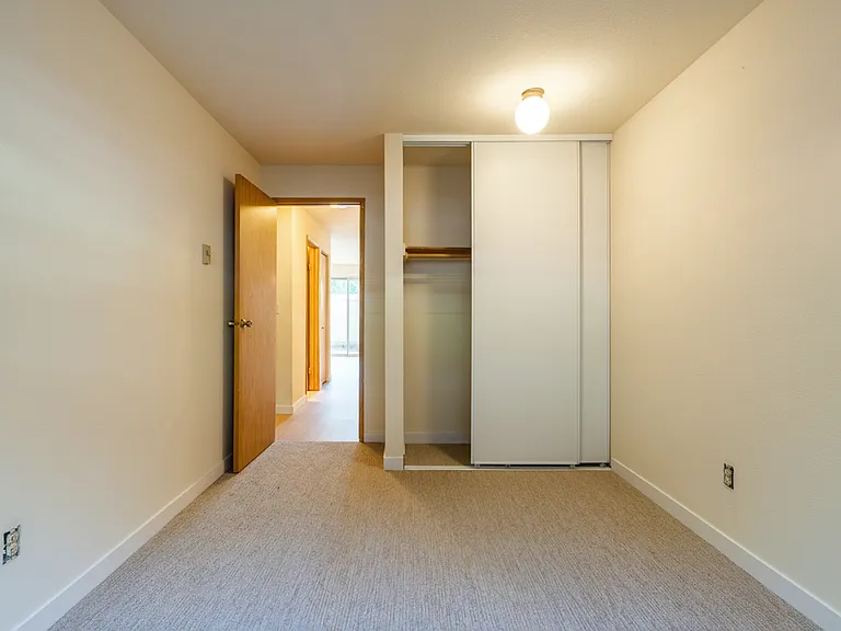 Bridle Estates — Photo 16