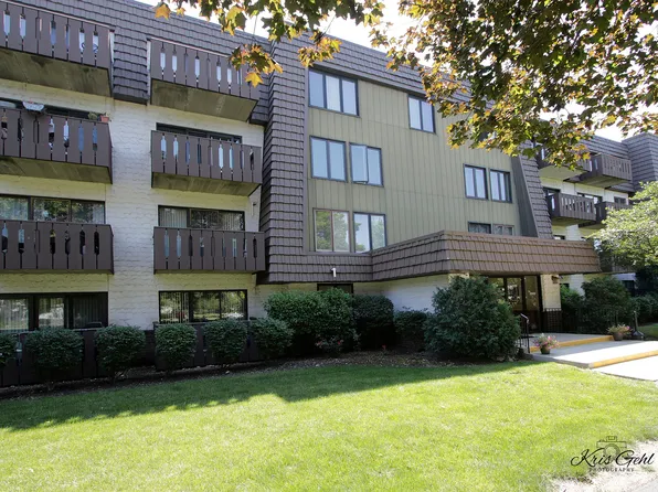 12900 W Heiden Cir Unit 4107, Lake Bluff, IL 60044