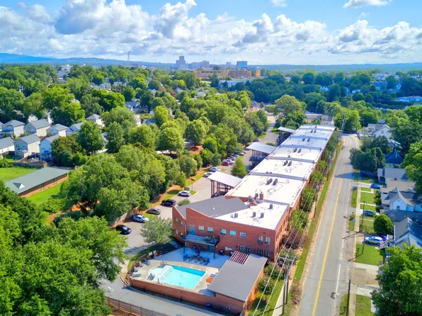 806 Green Ave #204, Greenville, SC 29605
