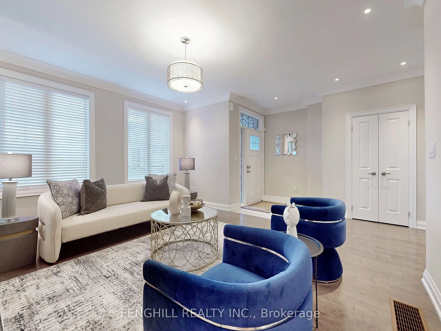 3 bed, $4,300 — Photo 3