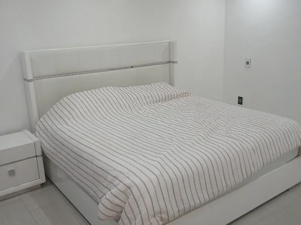 7 Rockville Avenue image 3 of 17