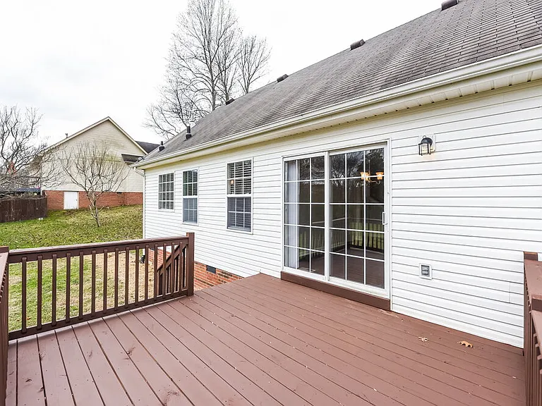 2838 Candlewicke Dr — Photo 16