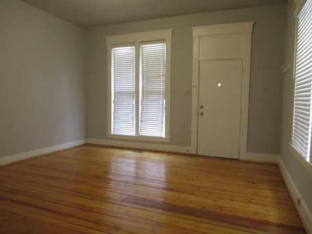 749 Morgan St — Photo 10