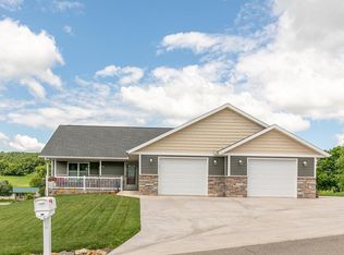 N8121 Badger Ln, Mindoro, WI 54644