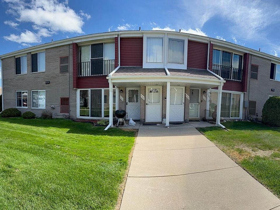 1st image of 503 Sunset Ln