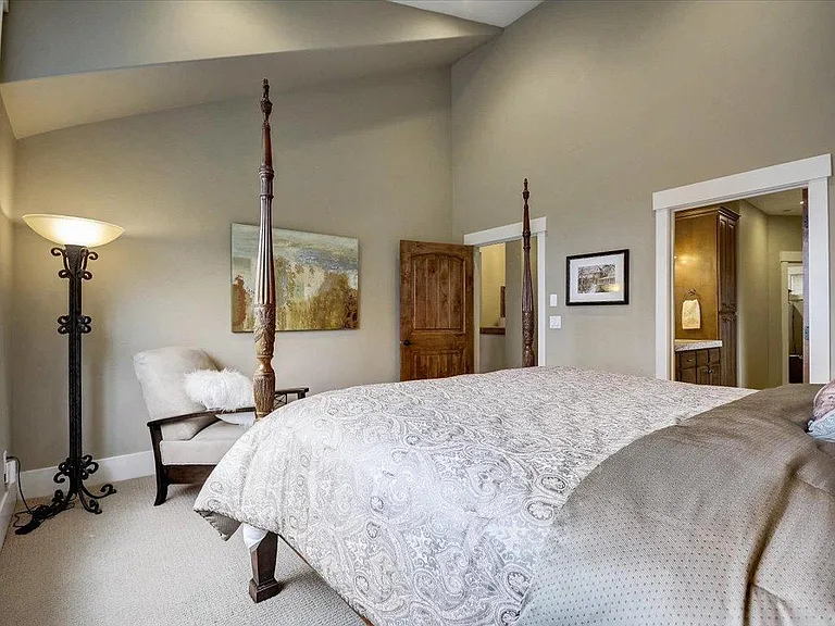 10223 N Rustler Ct — Photo 21