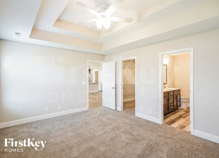 619 Alvin Rd — Photo 9
